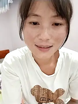 linda bae00 online show from October 9, 10:19 am