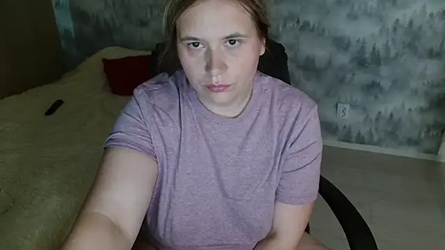 AdelinaLawson online show from July 18, 12:18 pm