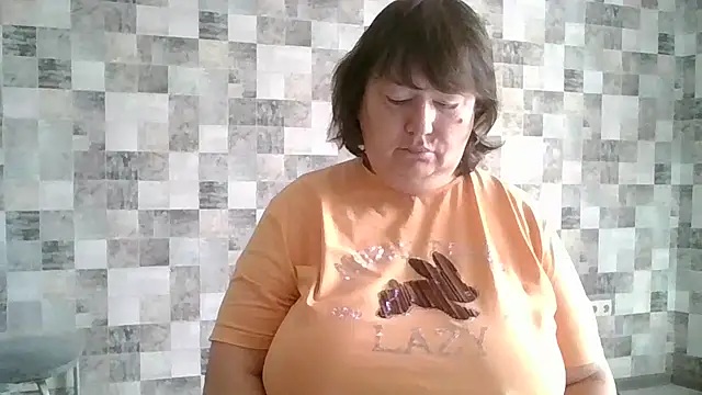 Snapshot of RipeMelon4561 chatting on October 10, 7:02 am RipeMelon4561 online show from October 10, 7:02 am