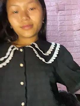 milo bae online show from April 24, 10:45 pm