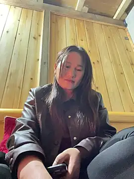 phungtiti online show from March 17, 6:17 am