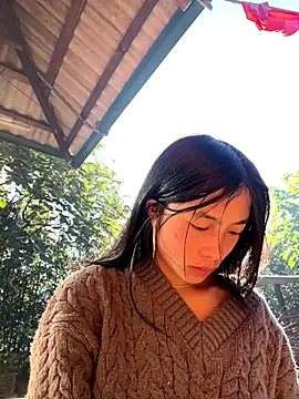 EmLy02 online show from November 30, 1:21 am