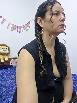 Snapshot of Nina_vallon chatting on October 11, 11:14 am Nina vallon online show from October 11, 11:14 am
