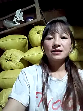 Snapshot of Mini3333 chatting on October 7, 10:14 pm Mini3333 online show from October 7, 10:14 pm