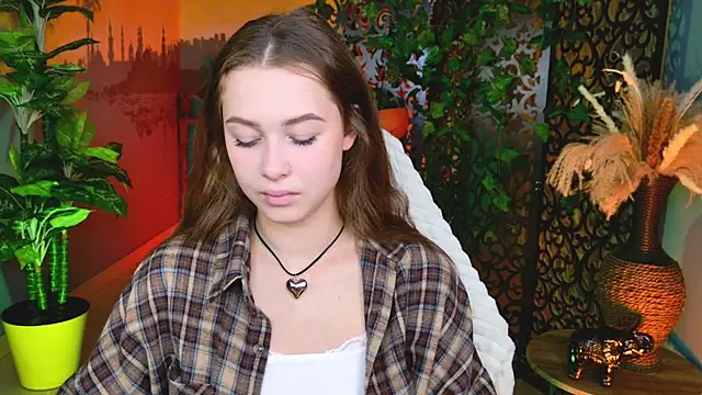 ArielSykes online show from June 13, 6:11 am