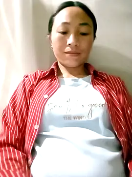 lucybaby00 online show from April 25, 2:14 pm