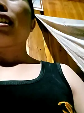 lucybaby00 online show from April 22, 11:40 am