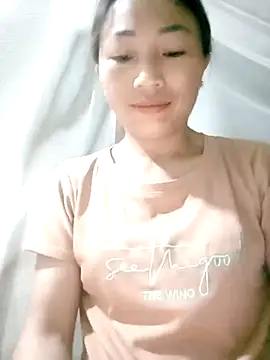 lucybaby00 online show from March 30, 10:42 pm