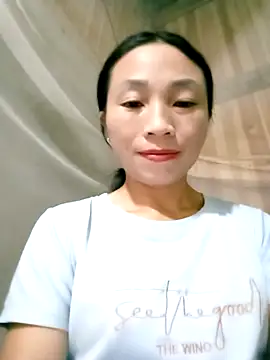 lucybaby00 online show from October 19, 1:24 pm