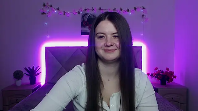 MavkaCute online show from April 23, 6:21 pm