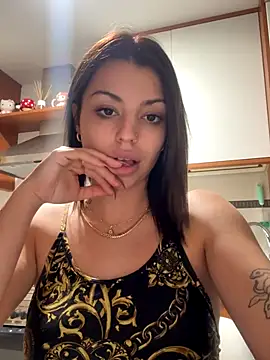 Snapshot of NoeliaGarcia17 chatting on October 18, 10:22 pm NoeliaGarcia17 online show from October 18, 10:22 pm
