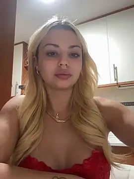 Snapshot of NoeliaGarcia17 chatting on October 6, 8:02 pm NoeliaGarcia17 online show from October 6, 8:02 pm