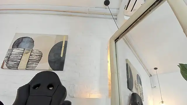 Sarah GothicGirl online show from April 24, 8:11 pm