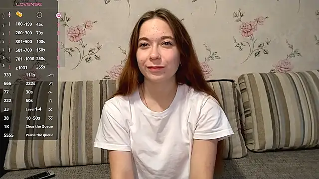 Snapshot of KissKarina chatting on September 26, 2:25 pm KissKarina online show from September 26, 2:25 pm
