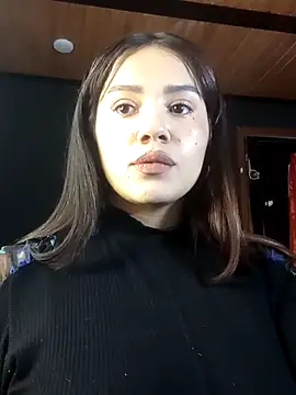 Snapshot of gigifontaine__ chatting on October 20, 8:56 pm gigifontaine online show from October 20, 8:56 pm