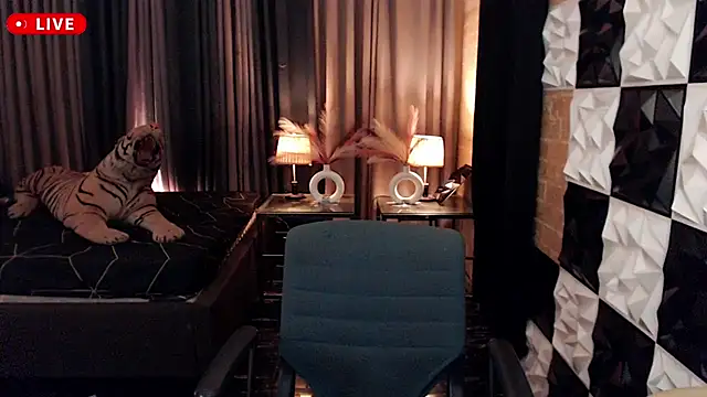 XinFuckingLust online show from October 4, 11:16 am