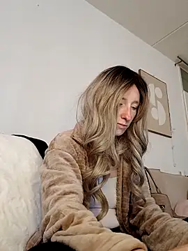 Maeve92 online show from September 12, 7:18 am