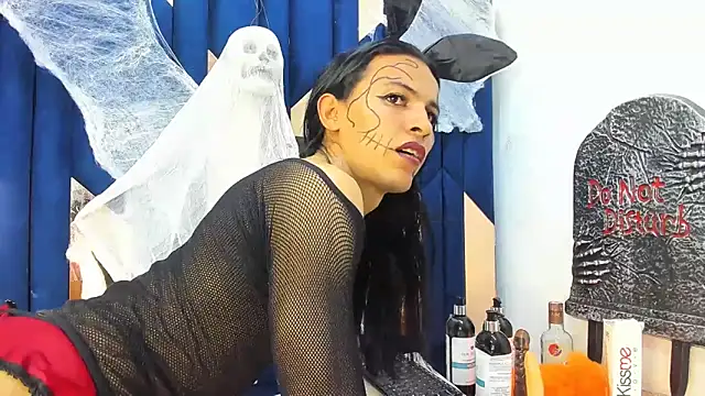 Aisha hotts777 online show from October 29, 4:06 am