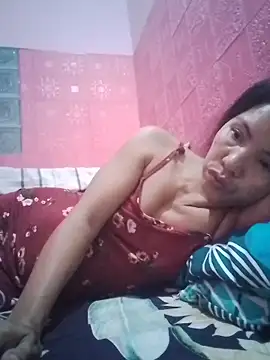 oceanlover23 online show from December 1, 7:56 am