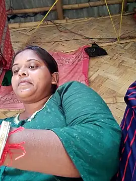 Hot-Show2 online show from October 28, 6:52 am