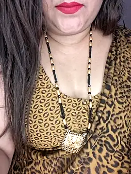 indian-hotmilfs online show from April 1, 4:59 pm