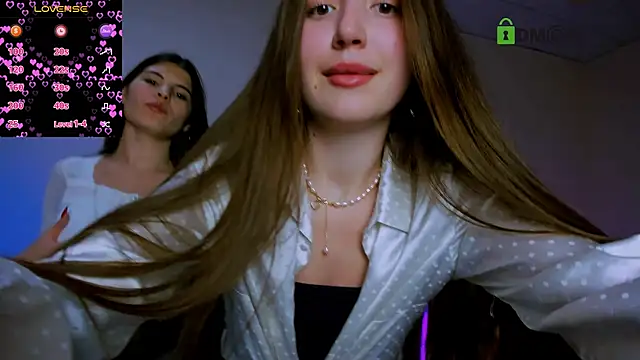 Snapshot of lizzie_boom chatting on October 14, 1:25 pm lizzie boom online show from October 14, 1:25 pm