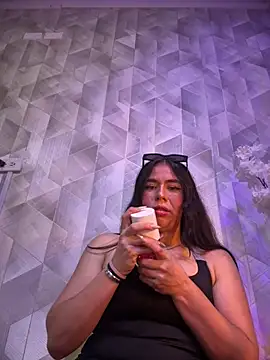 TessaCooper1 online show from June 30, 5:23 pm