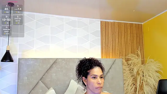 Brunnette Sensation online show from February 24, 6:28 pm