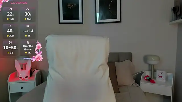 Angel Blck online show from April 23, 1:24 pm