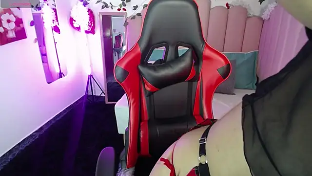 Dakota ro online show from April 28, 6:23 pm