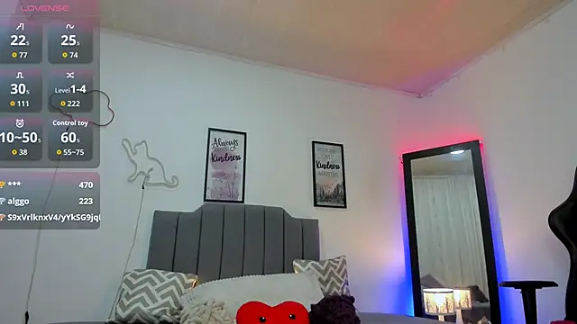 amaia monet online show from October 9, 11:09 pm