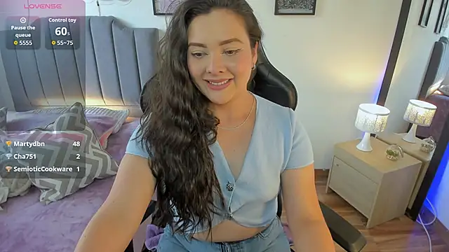 amaia monet online show from December 14, 8:03 pm