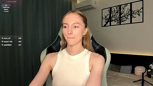 BrightAnnie online show from November 23, 4:30 pm