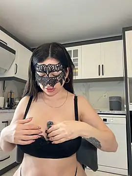 0gece0 online show from April 21, 7:04 am