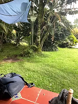 AliceMrtnz online show from June 5, 2:34 pm