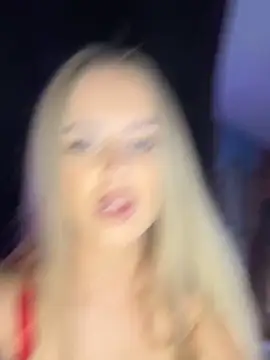 AubrieleRouj1 online show from April 23, 4:53 pm