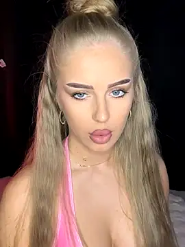 AubrieleRouj1 online show from October 6, 3:29 pm