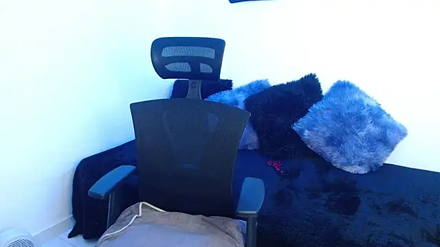 Canela s1 online show from January 7, 9:29 pm