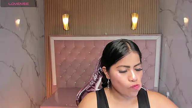 Victoria b  online show from September 24, 8:08 pm