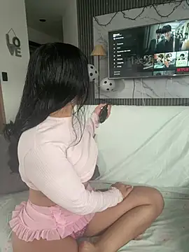 greciadom555 online show from June 23, 4:49 pm