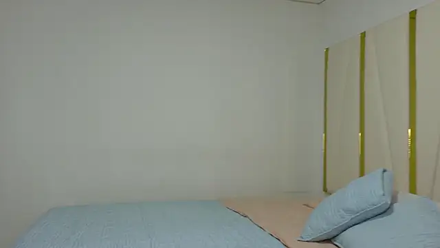 Sarahlove 90 online show from November 5, 4:12 pm