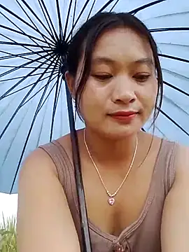 Snapshot of lusy-bae chatting on September 14, 1:25 am lusy-bae online show from September 14, 1:25 am
