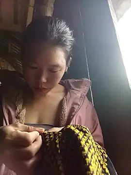 Ngocmi909 online show from September 27, 12:40 am