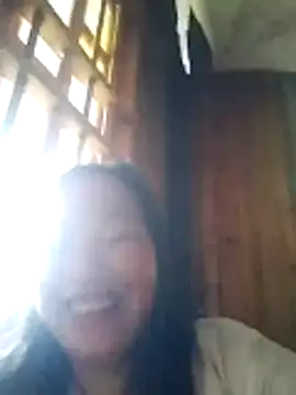 miss-su online show from April 22, 2:52 am