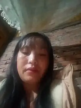 miss-su online show from November 25, 5:37 pm