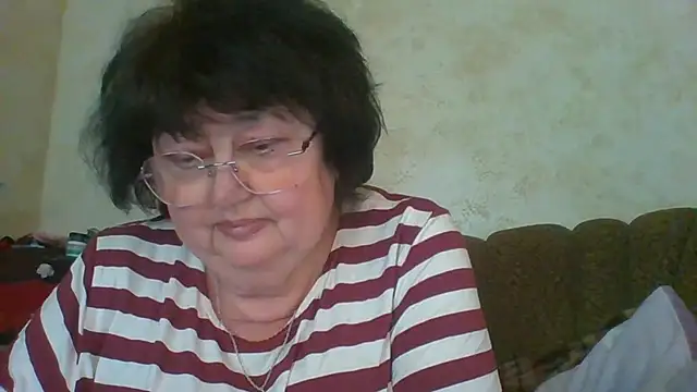 MilaSky5303 online show from April 24, 1:03 pm