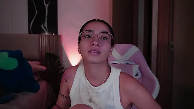 EmystarX online show from April 30, 3:56 am