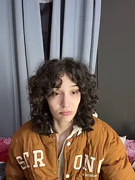 TeensNews18 online show from April 21, 11:23 pm