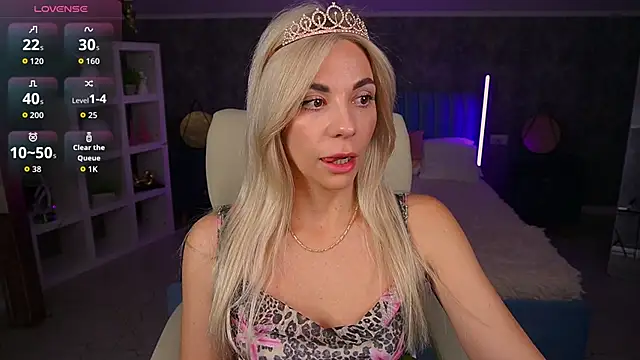 BellaRayyy online show from April 25, 7:44 pm