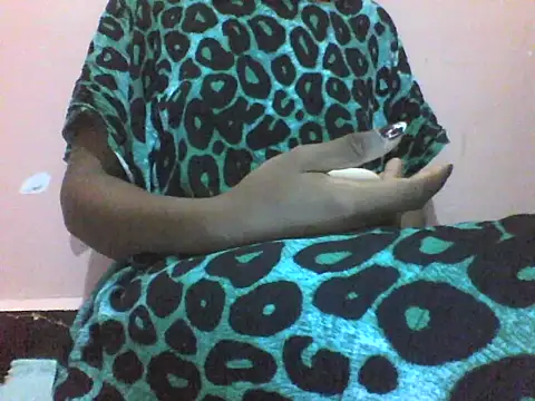 Moongodessy online show from February 8, 6:28 am